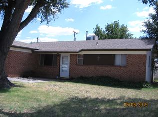 121 Circle Dr, Clovis, NM 88101