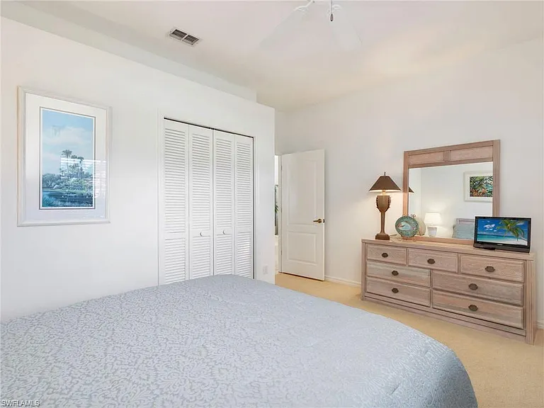7100 Falcons Glen Blvd — Photo 27
