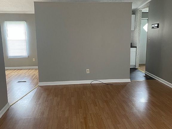 2nd image of 7808 Toogoodoo Rd