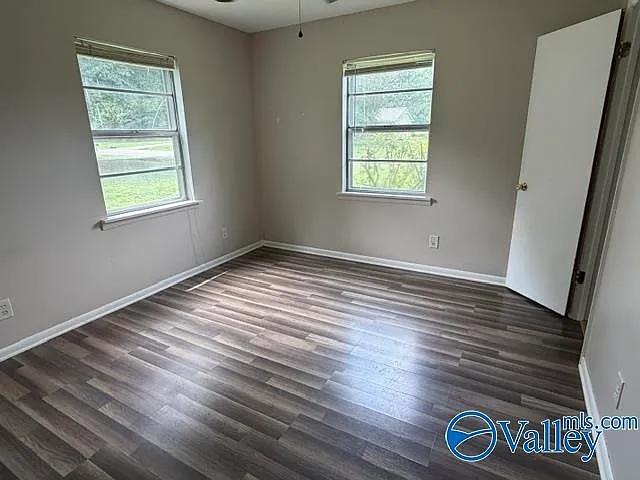 1114 Terry Cir — Photo 12