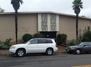 1356 West St, Redding, CA 96001