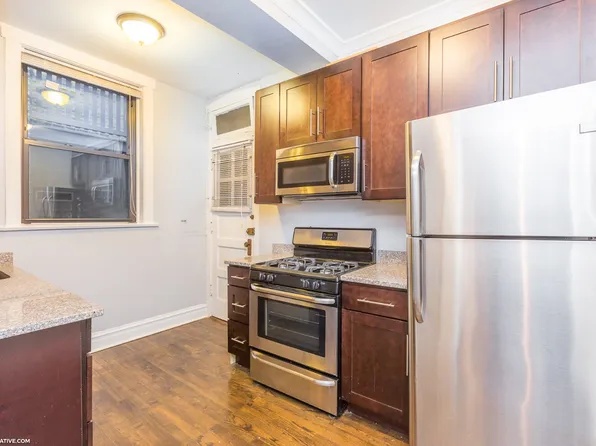 1443 W Balmoral Ave, Chicago, IL