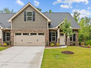 165 Lark Dr, West End, NC 27376