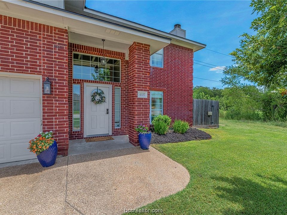 1st image of 4107 Hunter Creek Dr