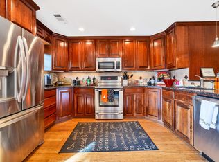 665 S Logan St, Denver, CO 80209