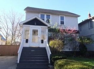 329 Superior Blvd, Wyandotte, MI