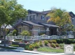2 Lone Oak Cir, Mission Viejo, CA 92694
