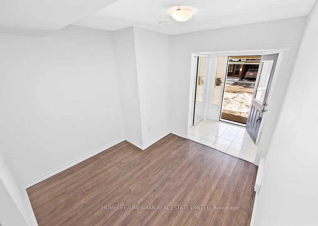 3 bed, $2,900 — Photo 3