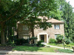 222 Sheryl Ln, Pittsburgh, PA 15221