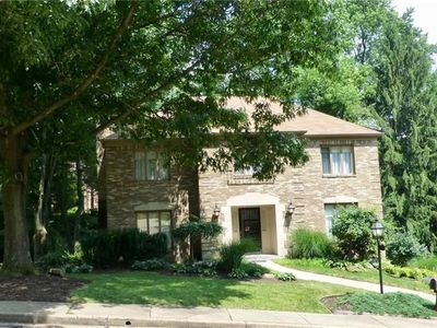 222 Sheryl Ln, Pittsburgh, PA, 15221