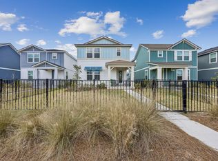 236 Hawthorn Park Cir, Yulee, FL 32097