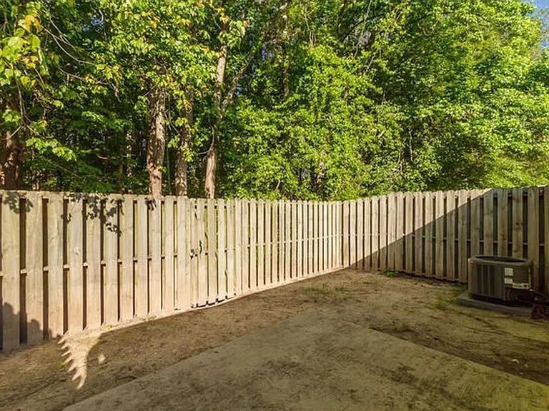 227 Caldwell Cir — Photo 1