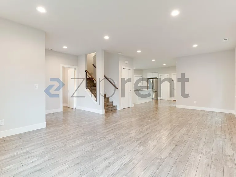 12220 SE 251st Pl — Photo 4