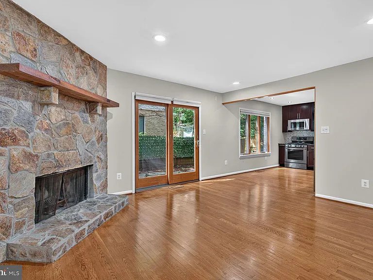 3615 Devilwood Ct — Photo 19