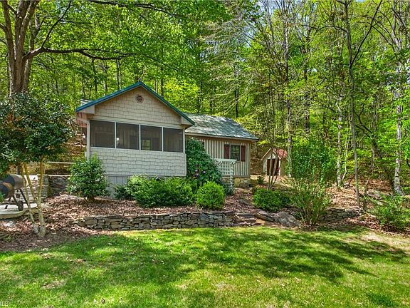 3rd image of 1719 Naomi Rd