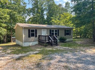 1649 Amos Bridge Rd, Huddleston, VA 24104