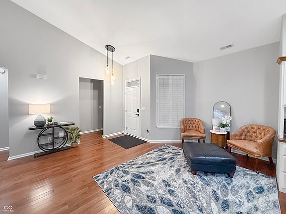 5th image of 9302 N Bayland Dr