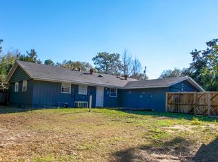 573 Panama Dr, Crestview, FL 32536