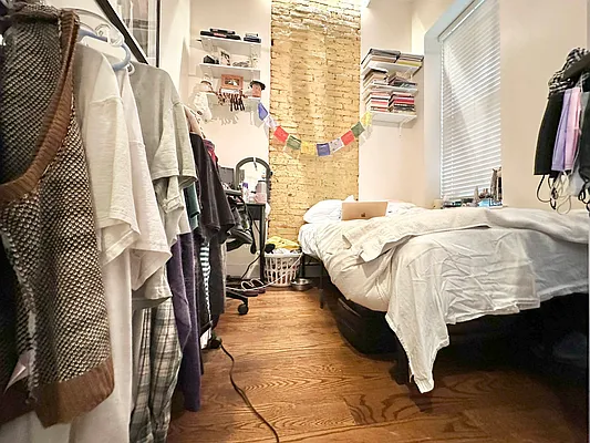 Rented by Doorway NYC, LLC | media 16