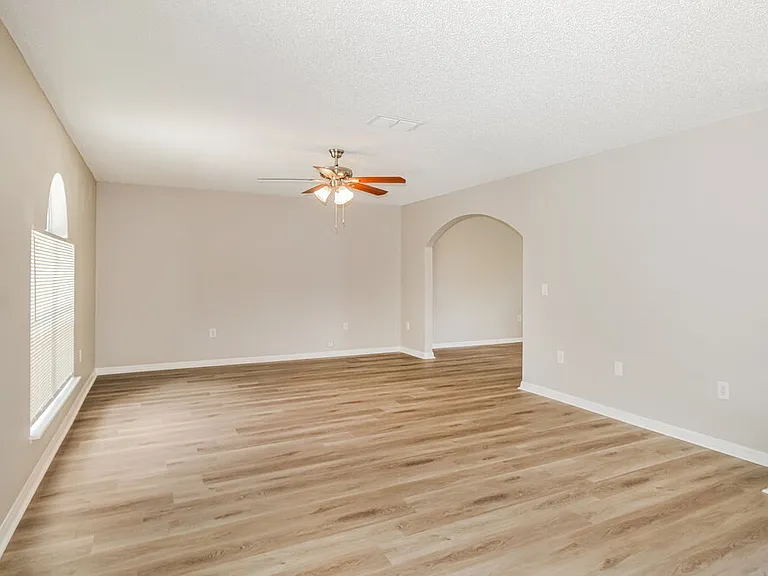 6510 Hillview Rd — Photo 9