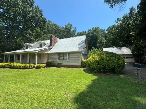 1941 Canton Hwy, Cumming, GA 30040