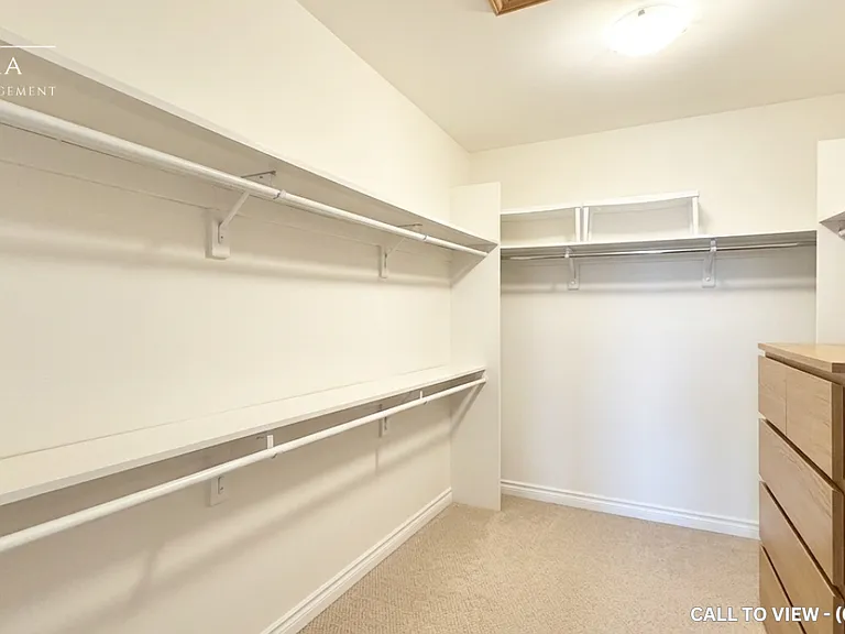 526 Muscari St — Photo 15