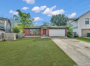 4566 Sherwood Way, San Antonio, TX 78217