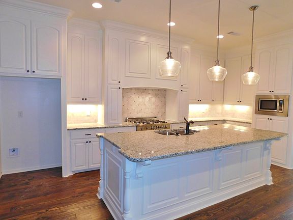 Breakfast Bar and island