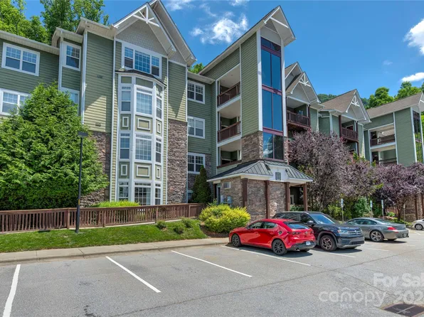 2000 Olde Eastwood Village Blvd #201, Asheville, NC 28803