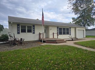 216 N Front St, Okabena, MN 56161
