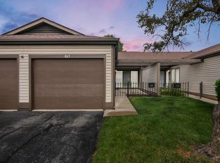 865 Westbury Ln S #12-B, Columbus, OH