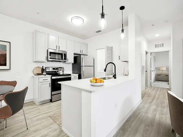 B2 U Interior Apartment