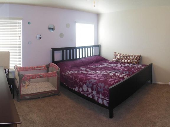 005_Master Bedroom_04022021