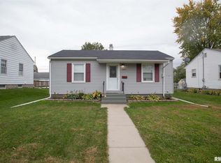 1437 W 38th St, Davenport, IA