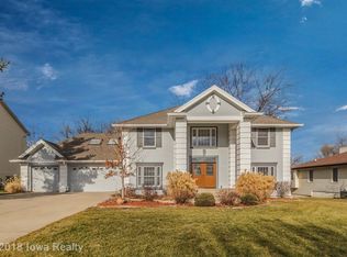13041 Sunset Ter, Clive, IA 50325