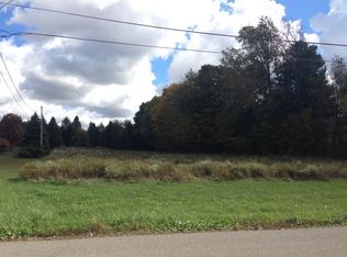 6957 Antolik Rd, Girard, PA 16417