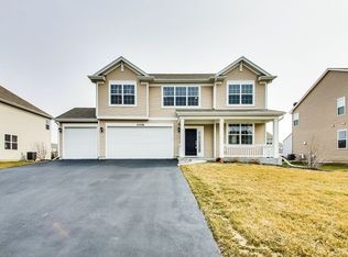 2498 River Hills Ln, Bolingbrook, IL 60490