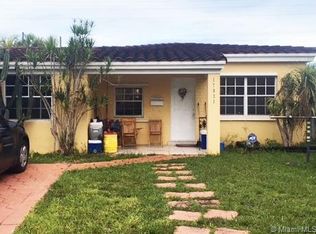 17031 NE 18th Ave, North Miami Beach, FL 33162