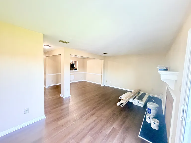 3937 Seeman Rd #1 — Photo 6