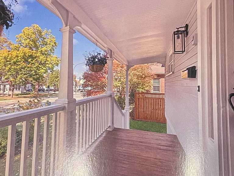 109 Dundee Ave — Photo 2