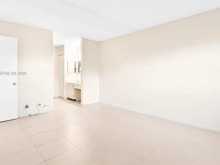 650 SW 124th Ter #214P — Photo 15