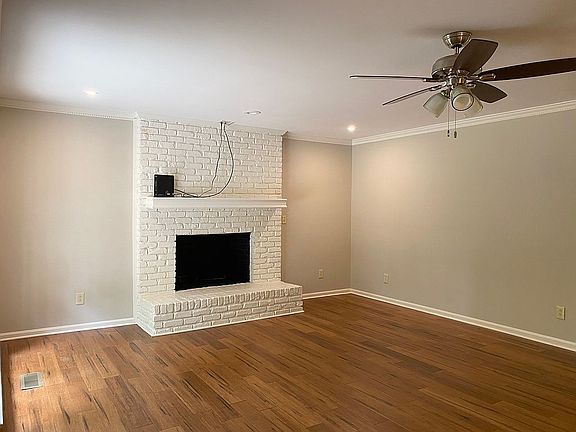 5th image of 4841 Heatherwood Dr