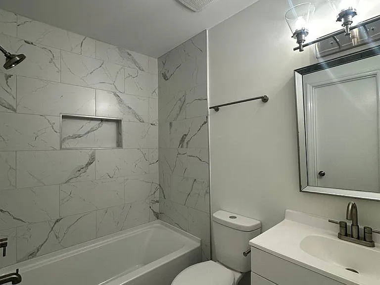 320 Myrtlewood Cir — Photo 21