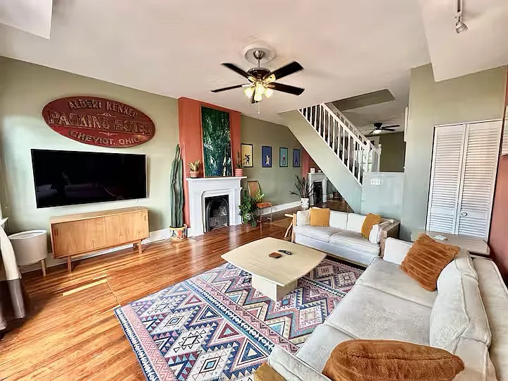 2 bed, $2,700 — Photo 3