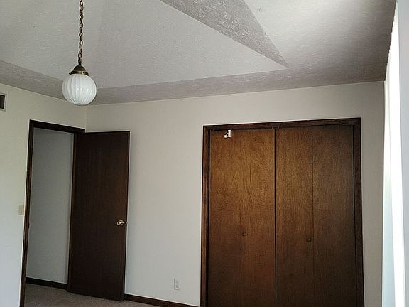 2nd image of 11724 Camden Ave