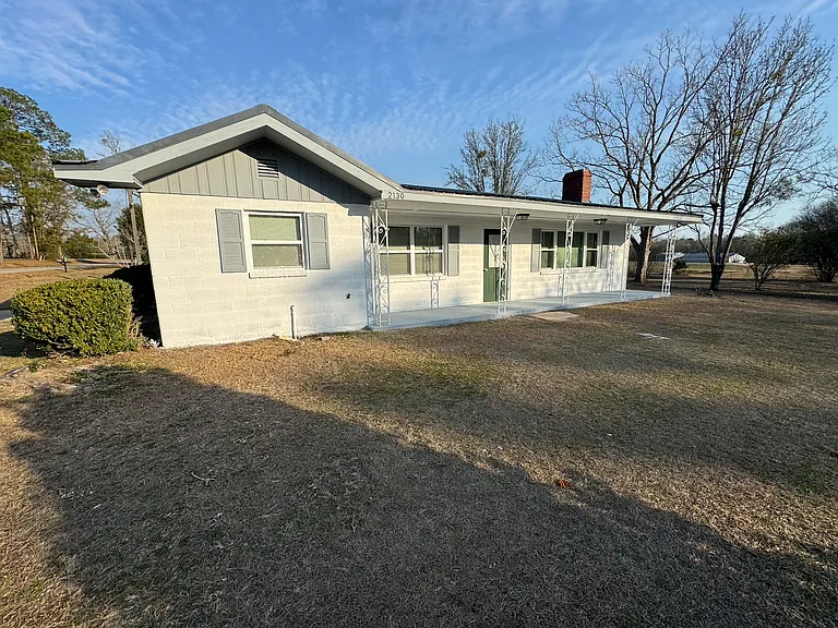 2130 State Highway 93 N — Photo 2