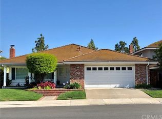 26 Silver Cres, Irvine, CA 92603