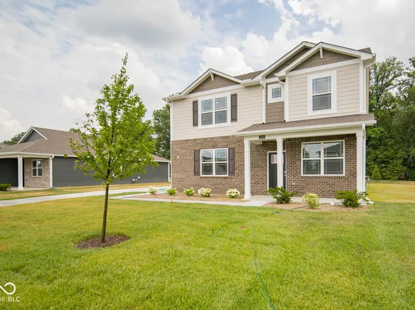 3795 S Village Row, New Palestine, IN 46163