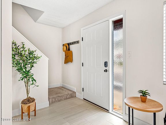 5th image of 163 Seaport Blvd #30