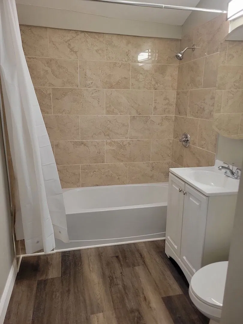 2302 Griffiths - 3 Bedroom house. Section 8 Welcome — Photo 3
